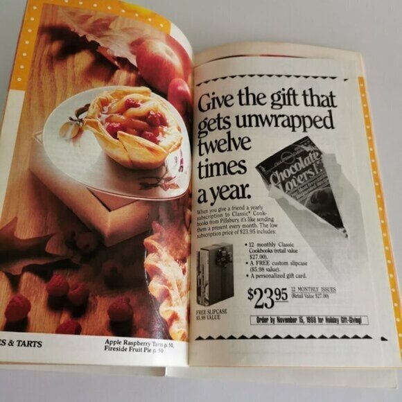 Pillsbury Cookbook 1988 Fall Baking Recipes Booklet DAMAGED Autumn Harvest Vibes - Picture 9 of 9